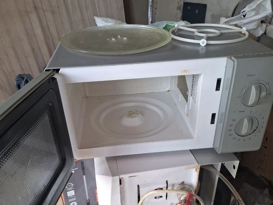 Продам микроволновку