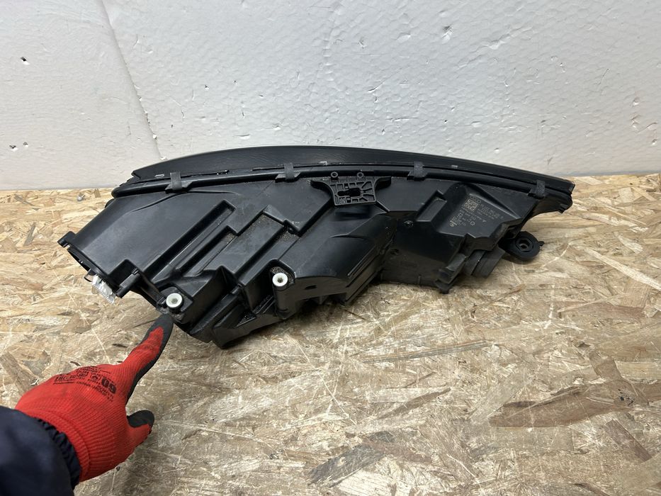 Far faruri Audi A4 B9 full led 8W0 stanga 2015-2019