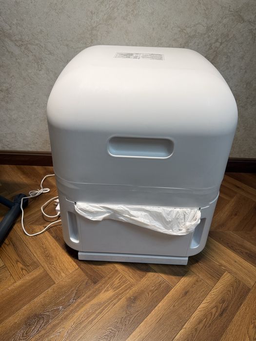 Автоматический лоток для кошек