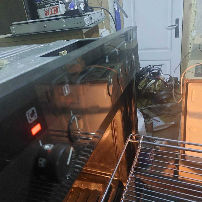 Комплект фурна за вграждане с голям плот Сименс