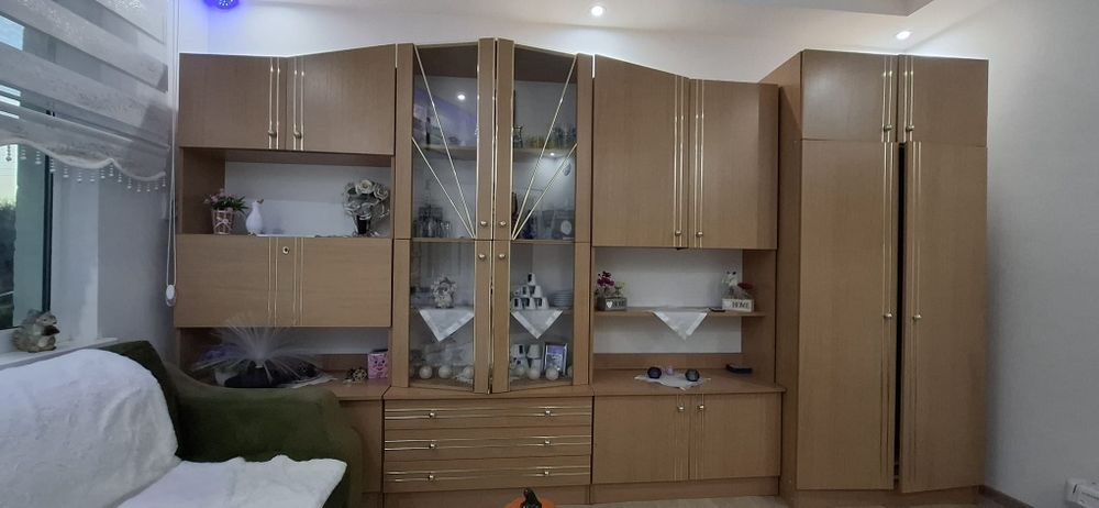 Секция 3 части + гардероб