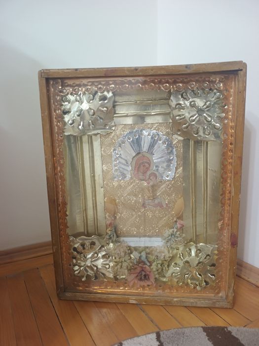 Vând icoana veche