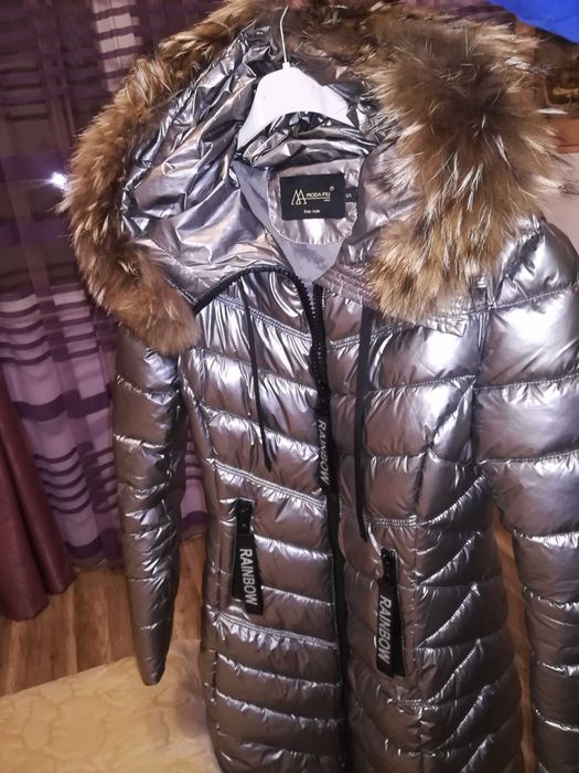 Дълго зимно яке с естествен пух на качулката, размер S