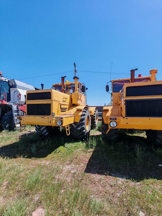 Продам трактор К 700 количество 2 шт
