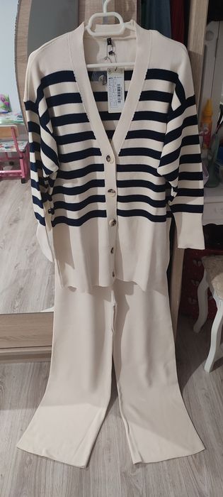 Compleu pentru damă mărimea 36