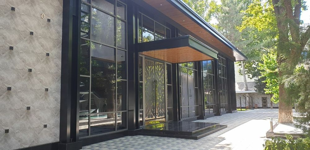 Остекление фасадов Офисов