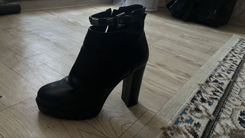 Ботинки в хорошем состоянии