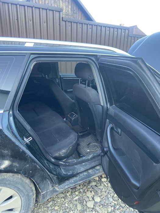 Audi 4 b6 de vanzare sau dezmembrez