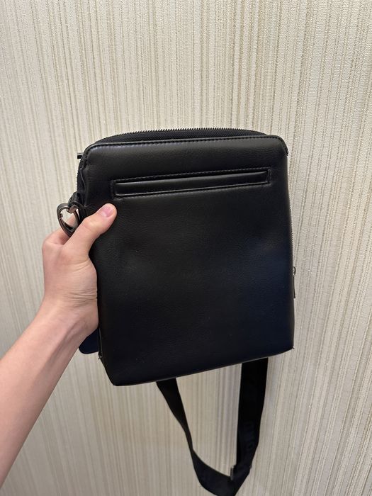 Кожанная сумка Bradford через плечо