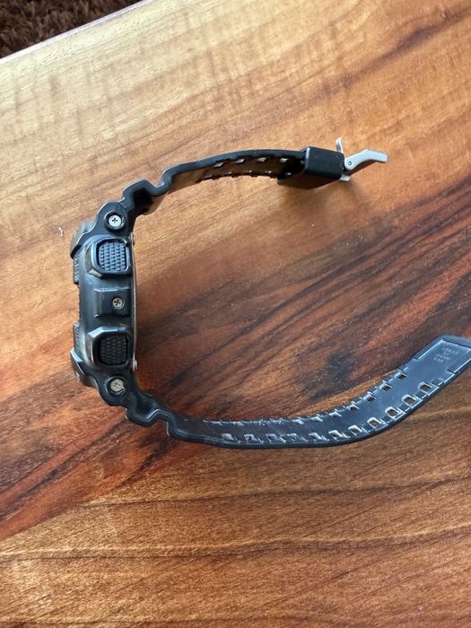 Часовник Casio G-Shock GA-110