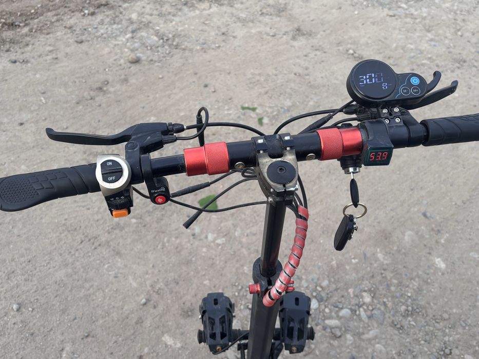 Скутер kuggo m4 pro