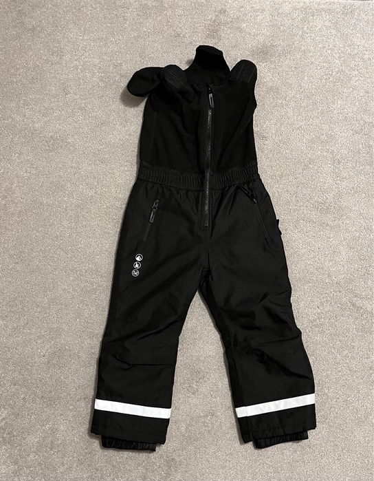 Lot 27 piese haine băieți, aprox 3 ani. Purtate, stare buna.