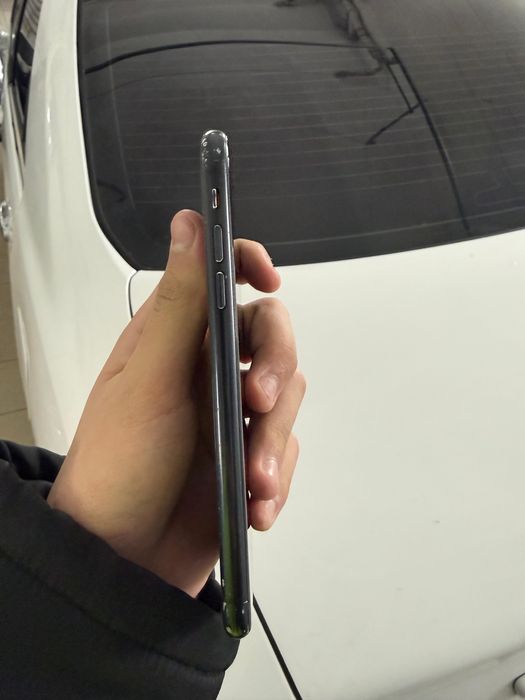 Айфон хр 64гб в харошем сост