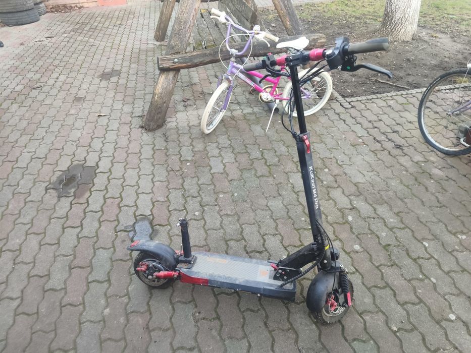 Trotinete Kukirin și NIU