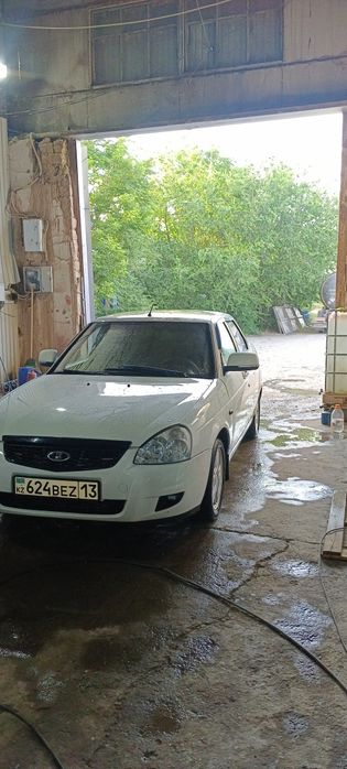 Продаётся приора 2012г