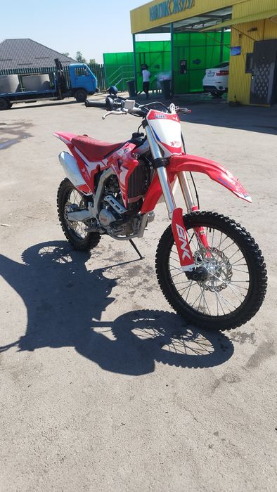 Эндуро BNK250 водянка
