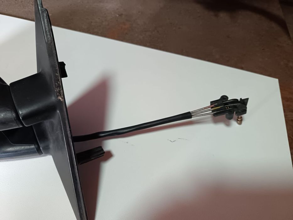 Продам зеркала на Volkswagen Passat B3