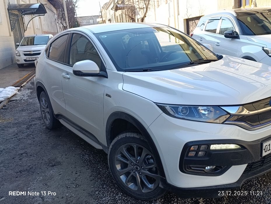 Срочна  сотилади HONDA X-NV холати идеалний