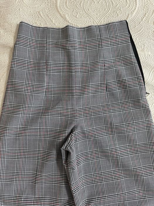 Сив панталон на Зара