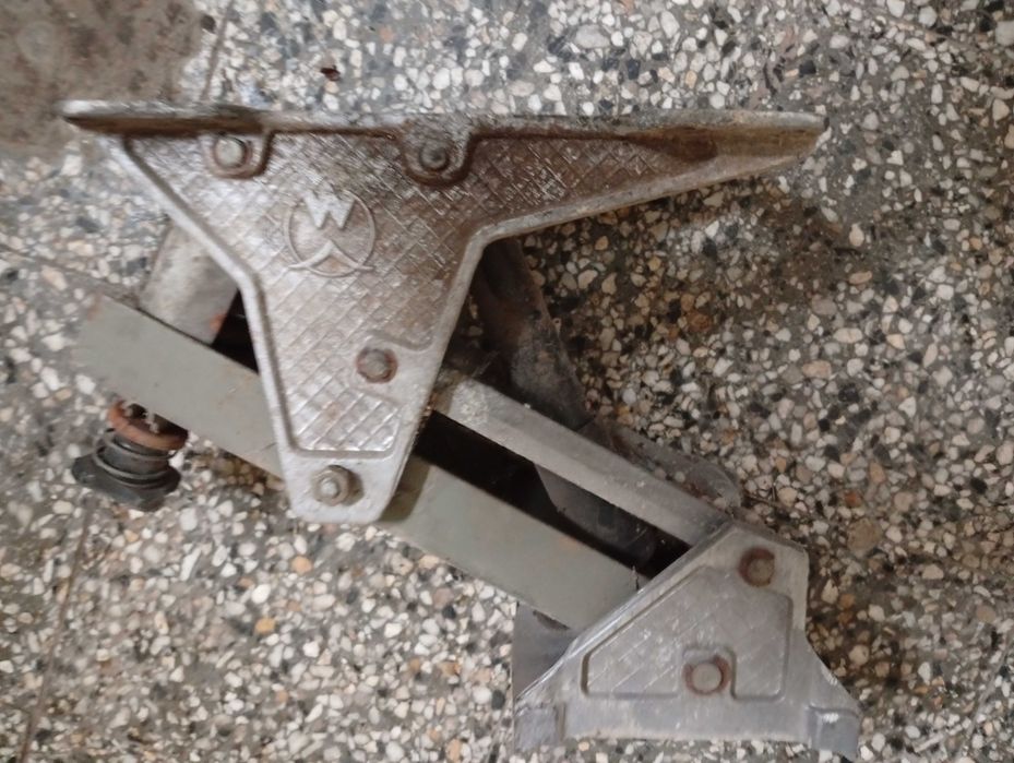 Нови челюсти с наклади, Части за ифа