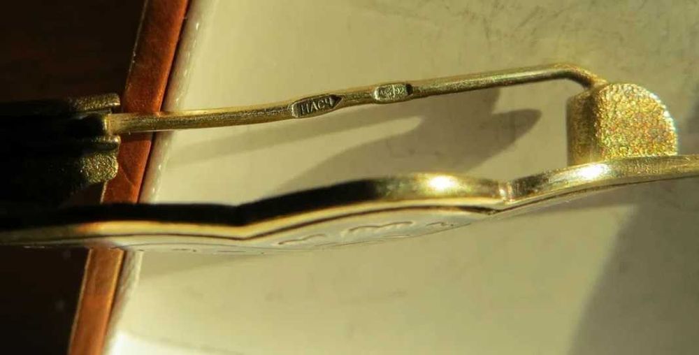 Broșa Rusia argint aur nielo