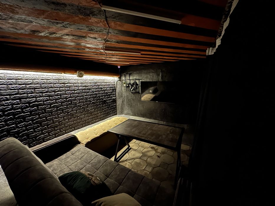 Psxona kompxona narsalari sotiladi joy arendaga beriladi