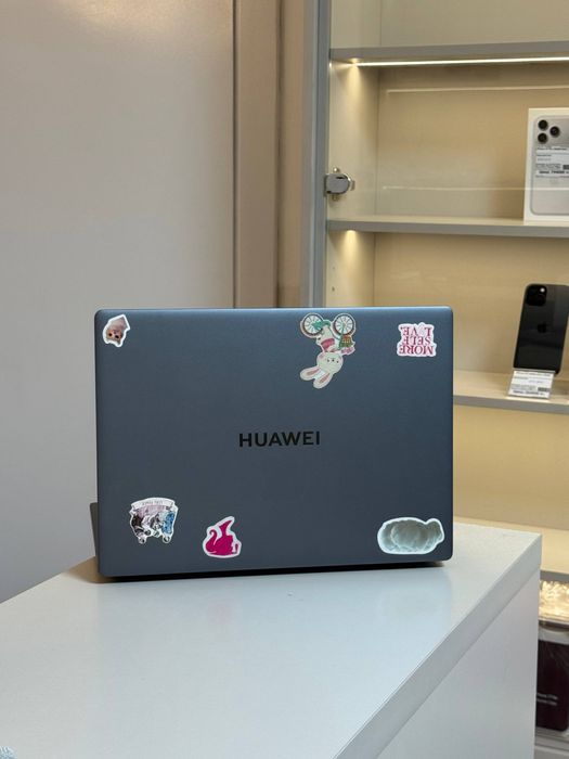 Huawei i5/12, SSD 512GB