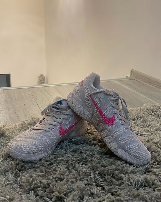 nike ja morant 3 eybl cititi descrierea