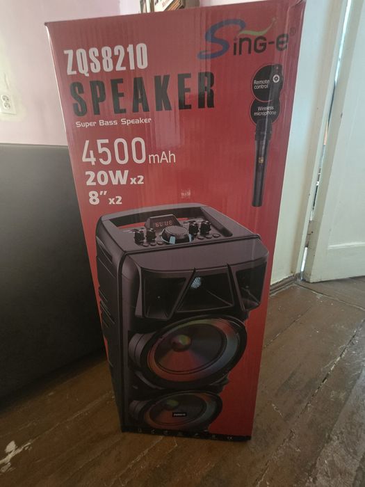 Продам блютуз колонку.