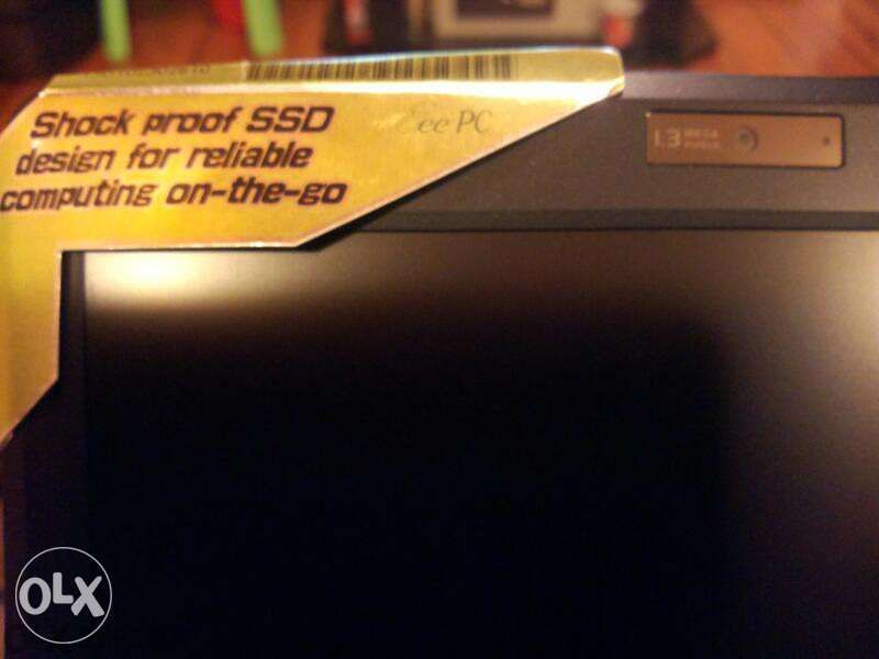 Asus Eee PC 901-ssd 4gb-бартер за радиокасетофон