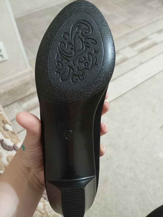 Продам туфли за 5000 не дорого