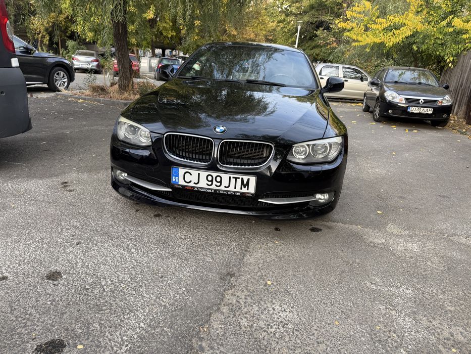 BMW 2011  2,0 l  245km