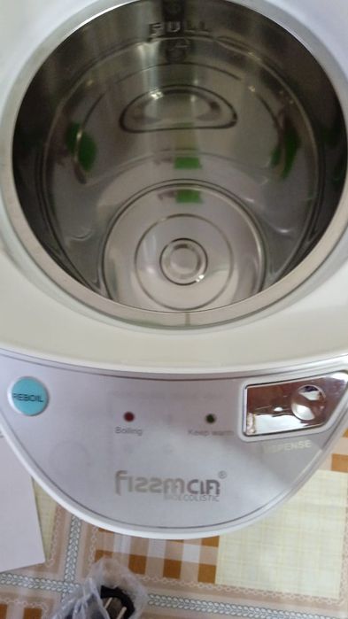 Продам электрический термочайник