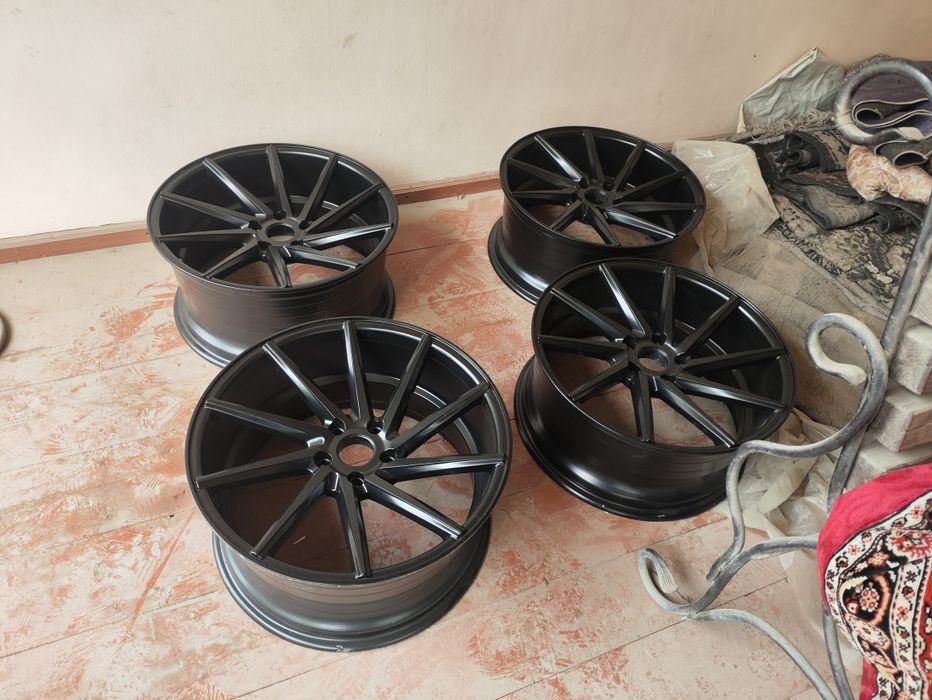 Диски R19 Vossen