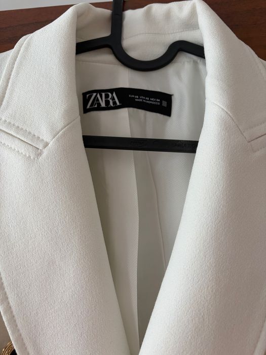Класическо сако Zara