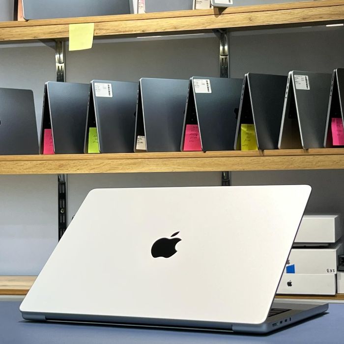MacBook Pro M2 Pro 14inch