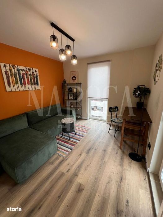 Apartament 3 camere de vanzare in Floresti