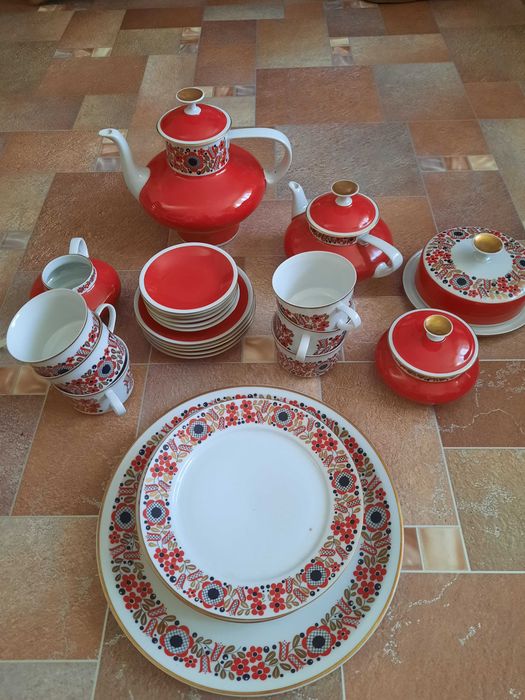 Продам сервиз старинный