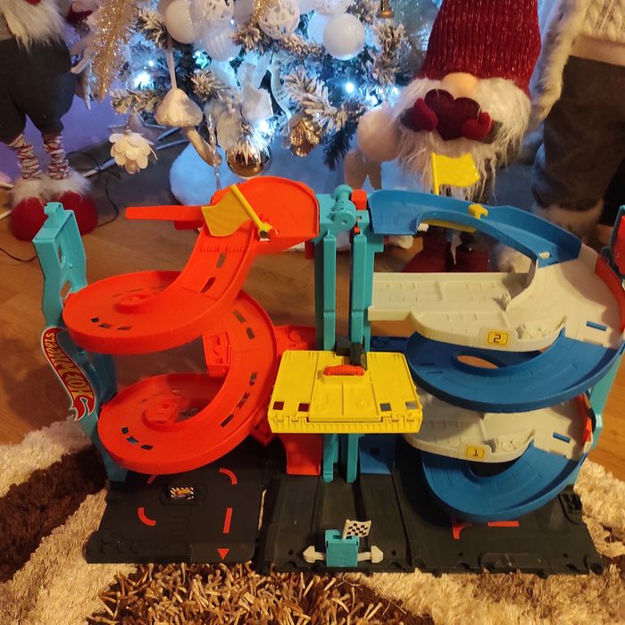 Seturi Hot Wheels, diferite modele