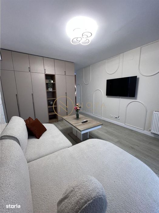 Apartament de 2 camere Estic Park parcare vedere lac