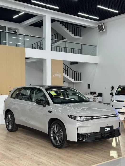 Leapmotor C10 EV Va DM-i