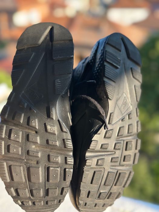 Унисекс оригинални маратонки Nike 35 номер