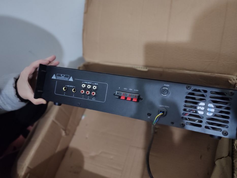 Усилитель SOUBA150w