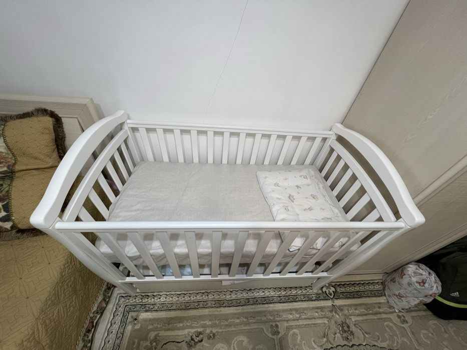 Срочно продаю Детская кроватка