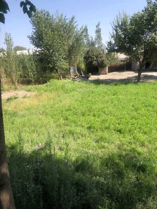 Uchastka sotiladi bonusi bilan