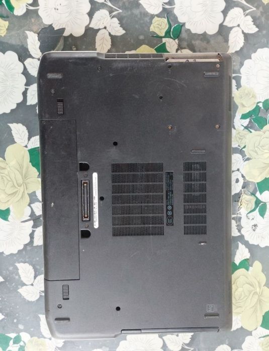 Laptol Dell Latitude E 6520