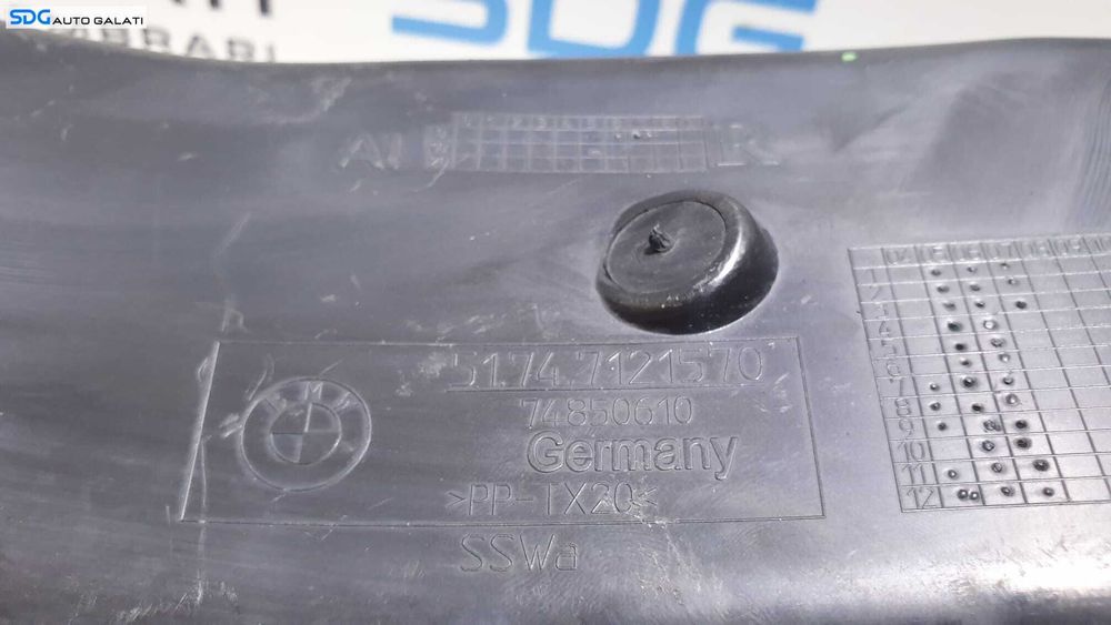 Tunel Tubulatura Racire Ventilatie Aer Frane Discuri Dreapta Fata BMW Seria 3 E90 E91 2004 - 2011 Cod 7121570 51747121570 [v0799]