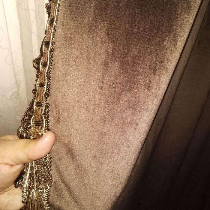 Парда сотилади срочно