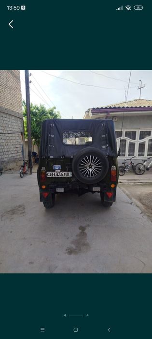 Uaz avto sotiladi