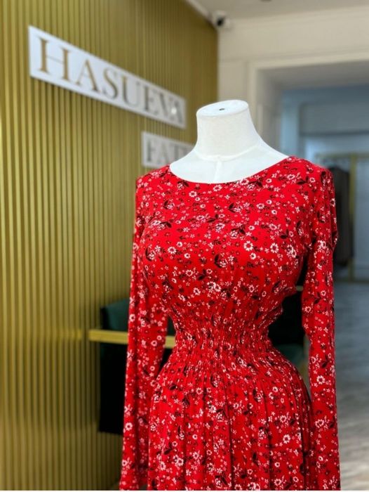 Продам красивые платья!